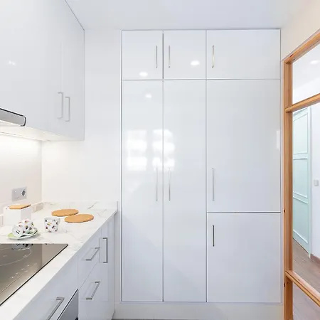 Diel Place Coronas *