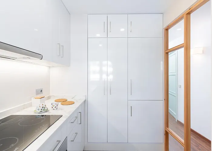 Diel Place Coronas *