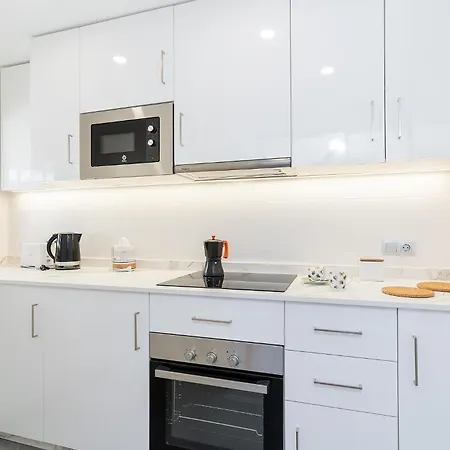 Diel Place Coronas *